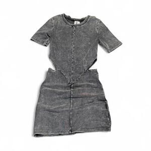 Gray cuteout dress